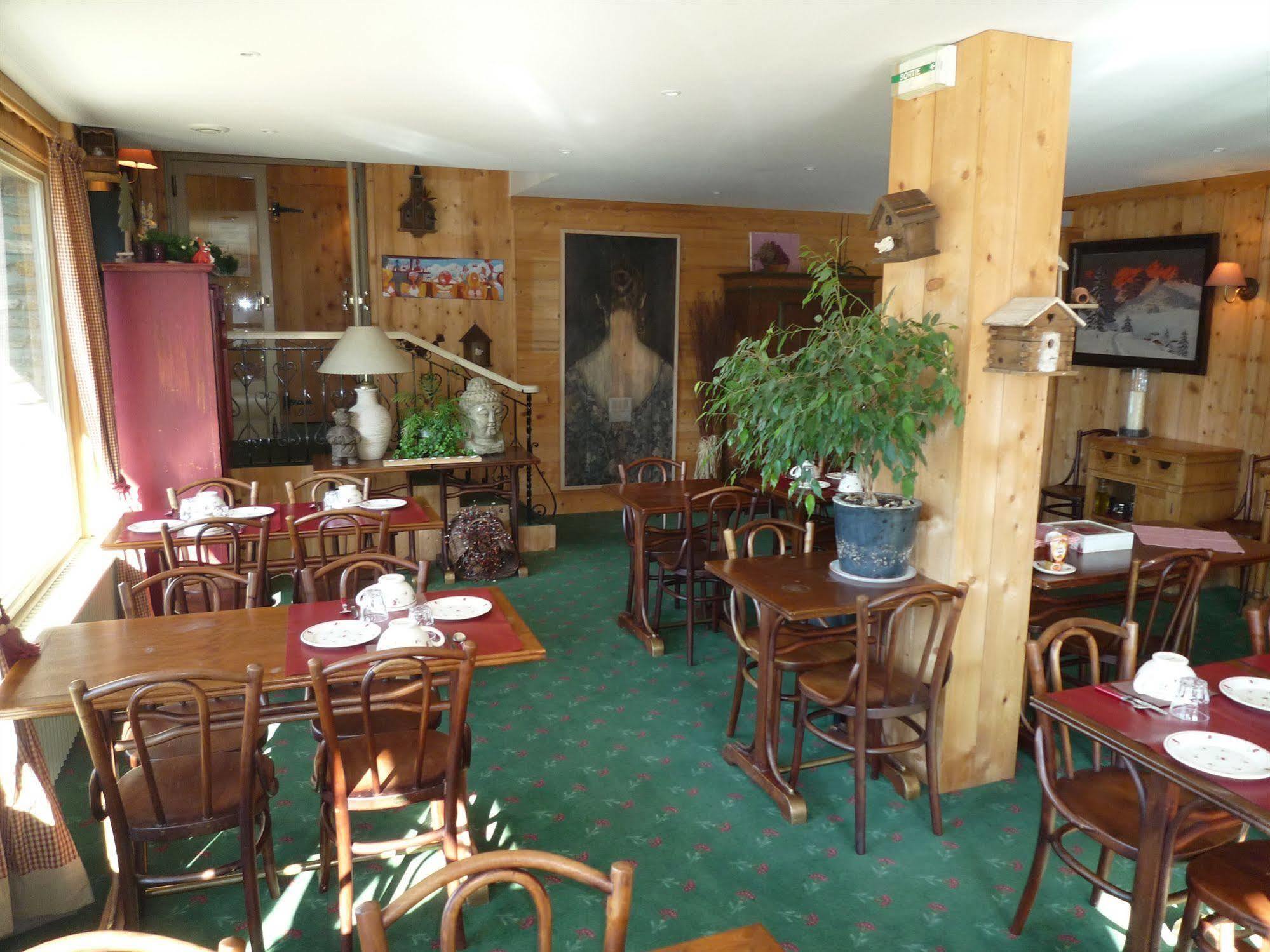 Les Aravis - Combloux Hotel Zewnętrze zdjęcie